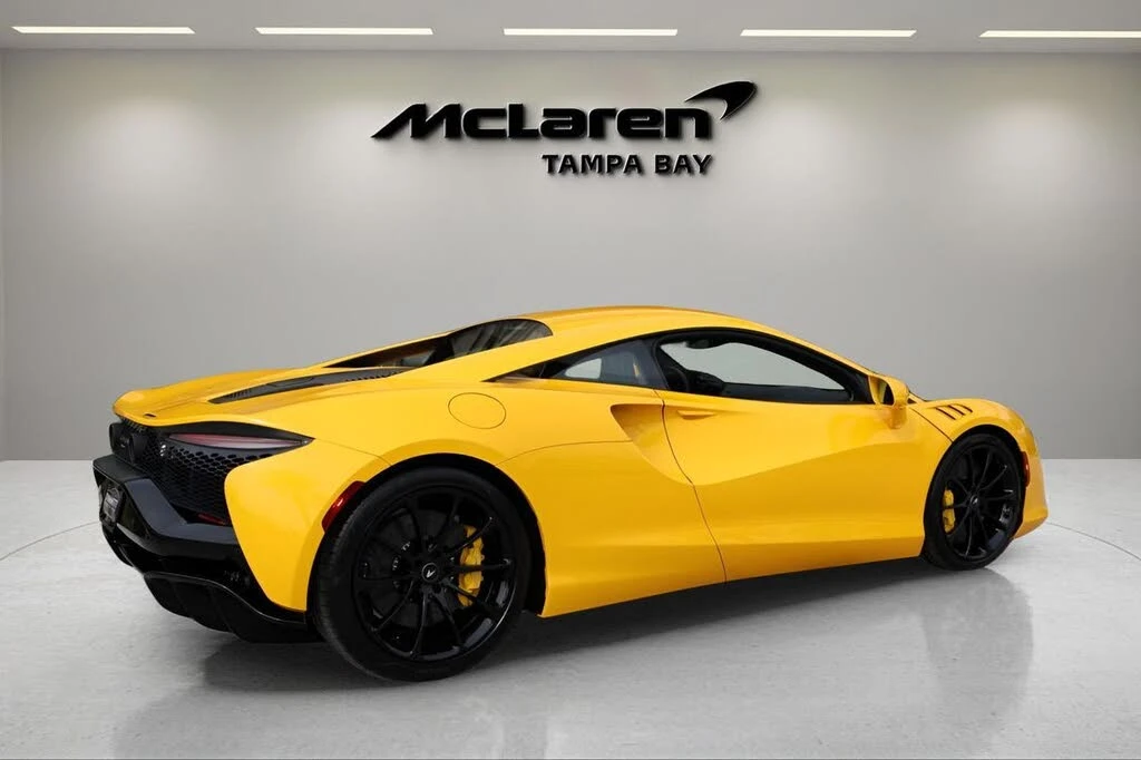 2026 McLaren Artura - Image 5 of 26