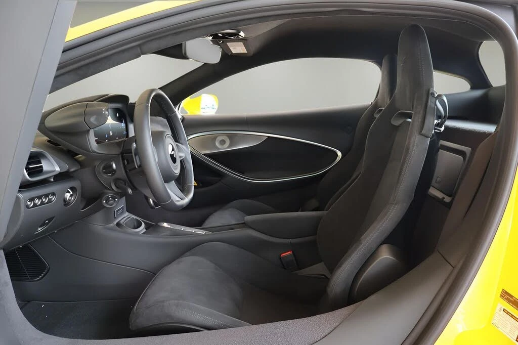 2026 McLaren Artura - Image 9 of 26