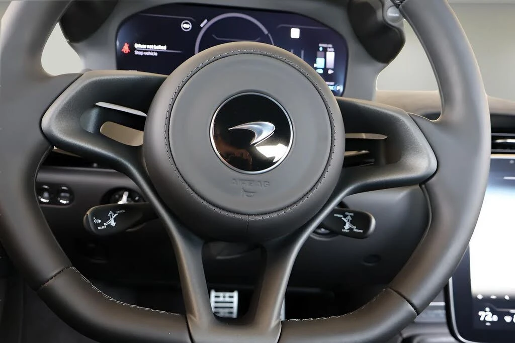 2026 McLaren Artura - Image 15 of 26