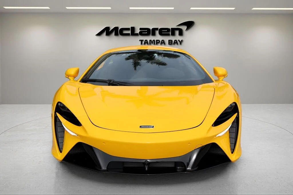 2026 McLaren Artura - Image 8 of 26