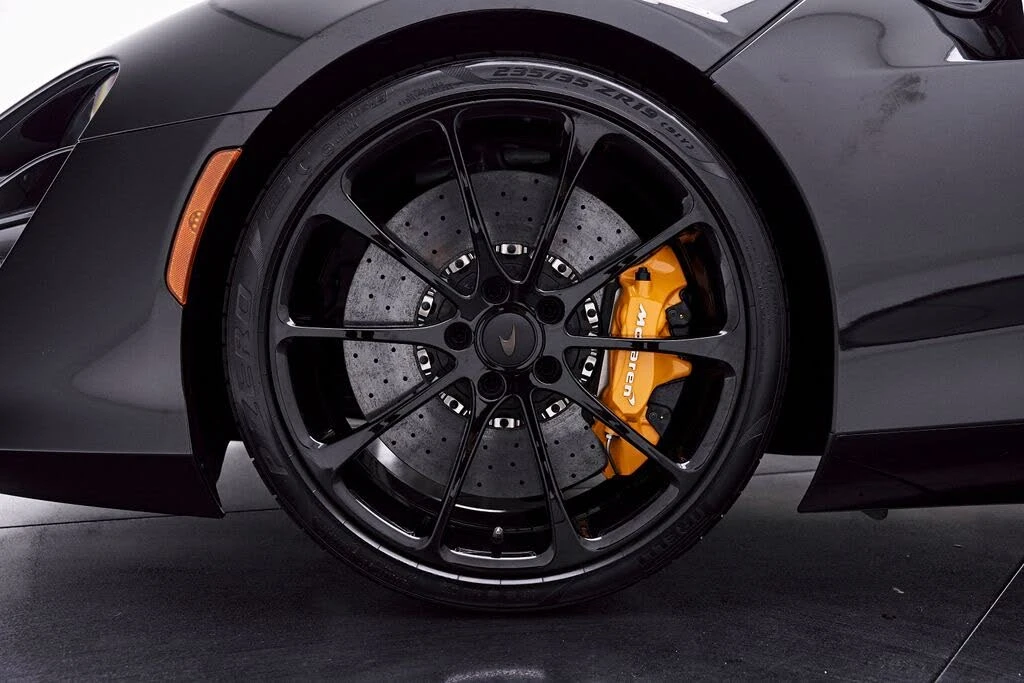 2026 McLaren Artura - Image 3 of 31