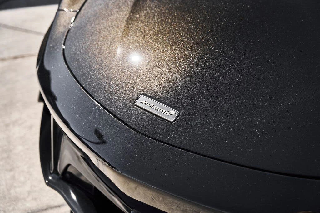 2026 McLaren Artura - Image 7 of 31