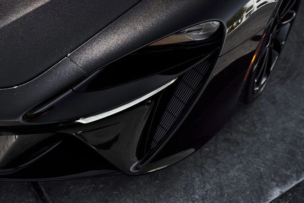 2026 McLaren Artura - Image 8 of 31