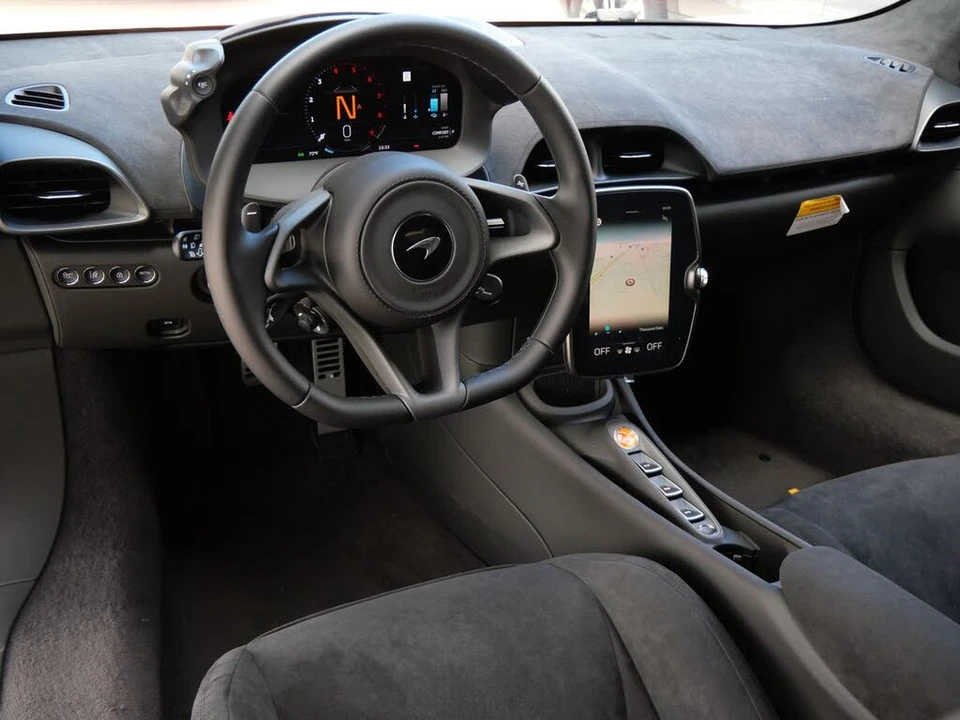 2026 McLaren Artura - Image 8 of 25