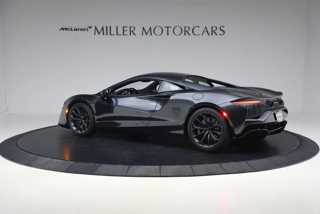 2026 McLaren Artura - Image 4 of 31