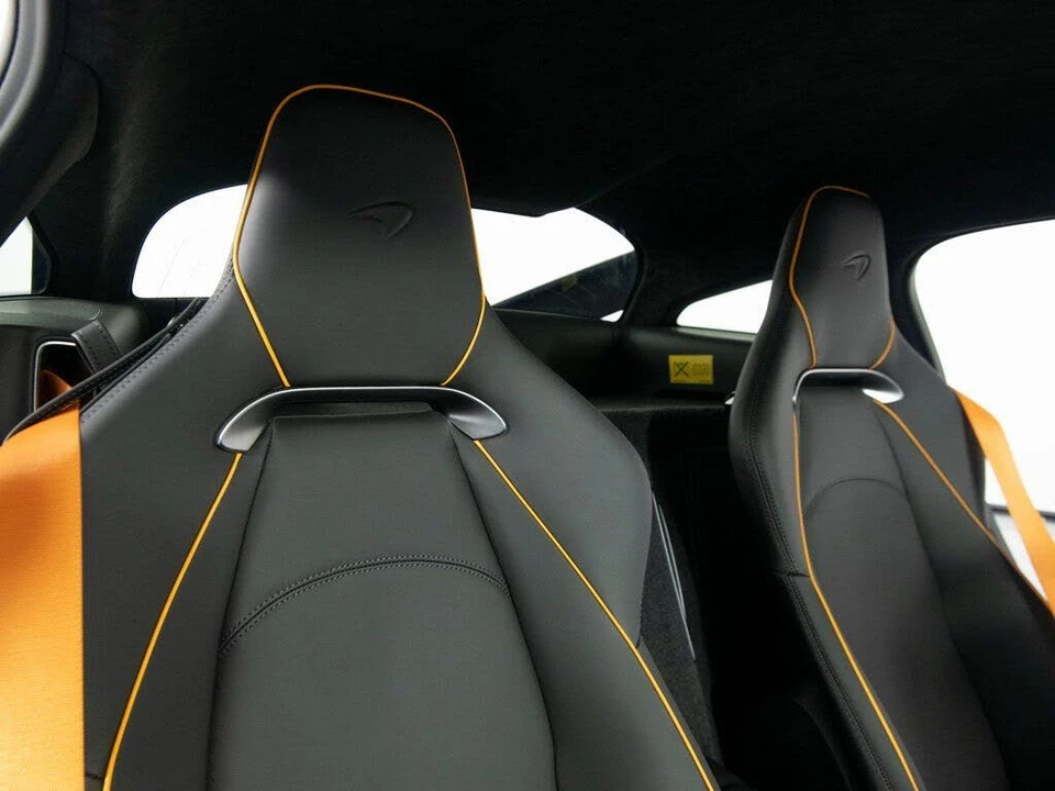 2026 McLaren Artura - Image 30 of 31