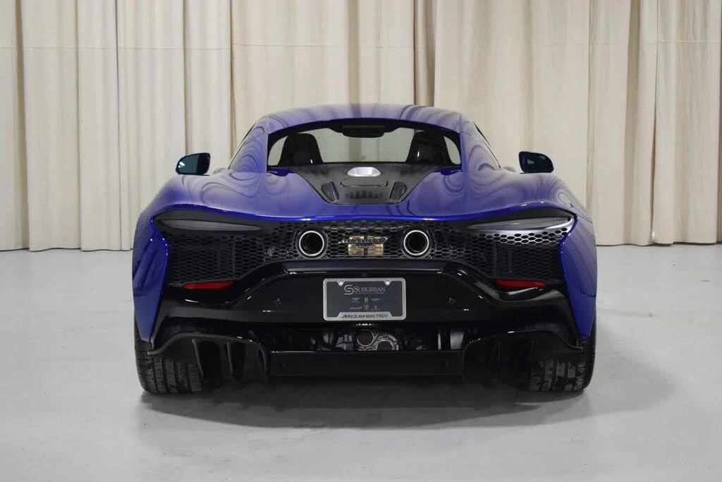 2026 McLaren Artura - Image 12 of 31