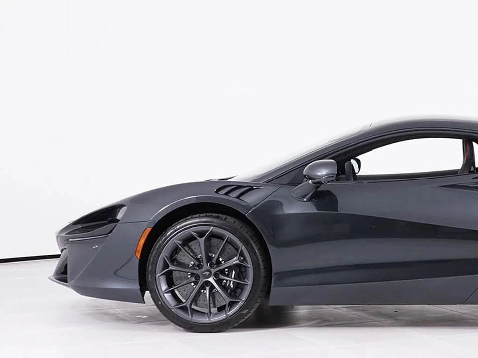 2026 McLaren Artura - Image 12 of 27