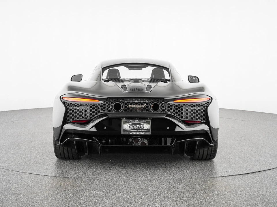 2026 McLaren Artura - Image 3 of 31