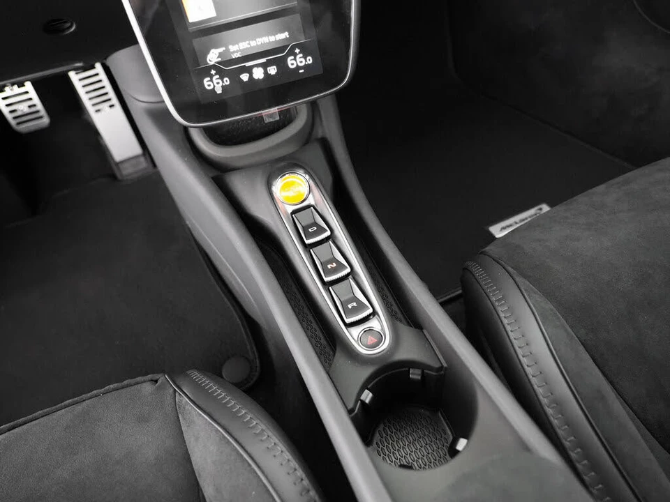 2026 McLaren Artura - Image 8 of 31