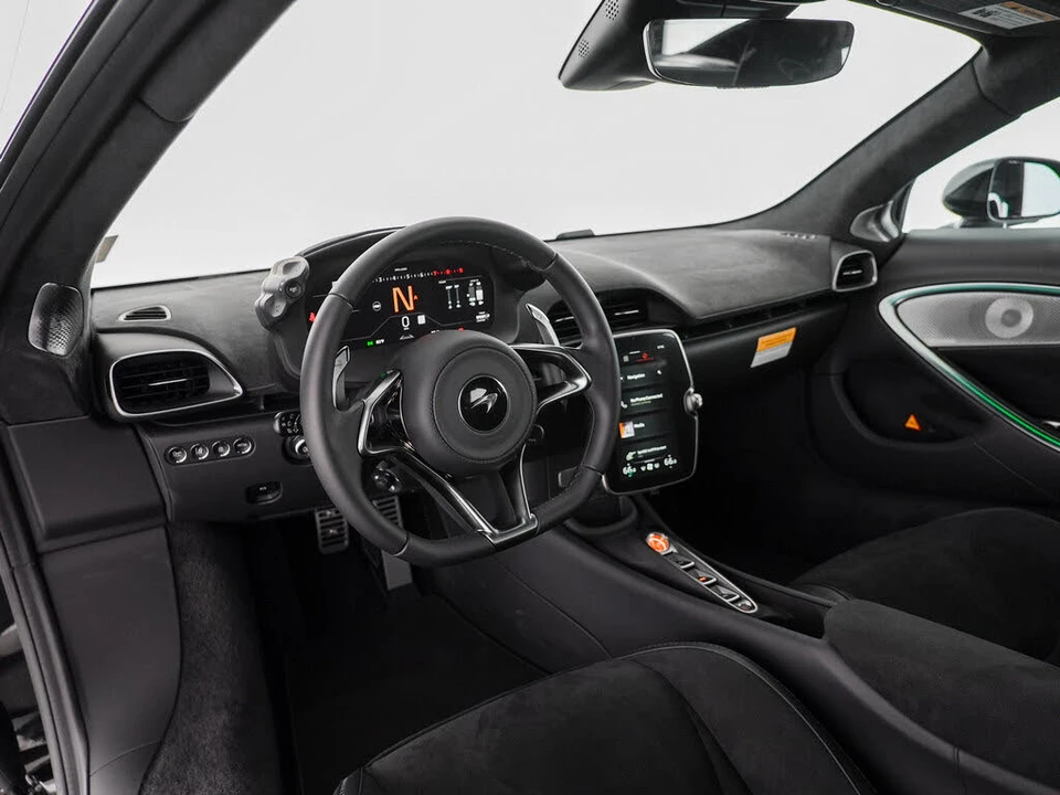 2026 McLaren Artura - Image 6 of 31
