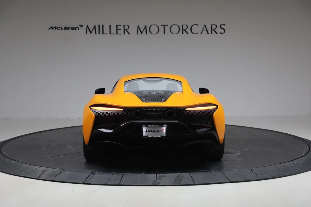 2026 McLaren Artura - Image 6 of 31