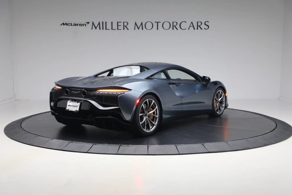 2026 McLaren Artura - Image 6 of 31