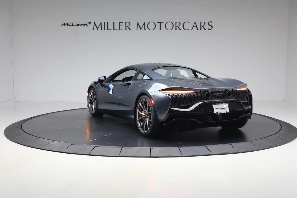 2026 McLaren Artura - Image 4 of 31