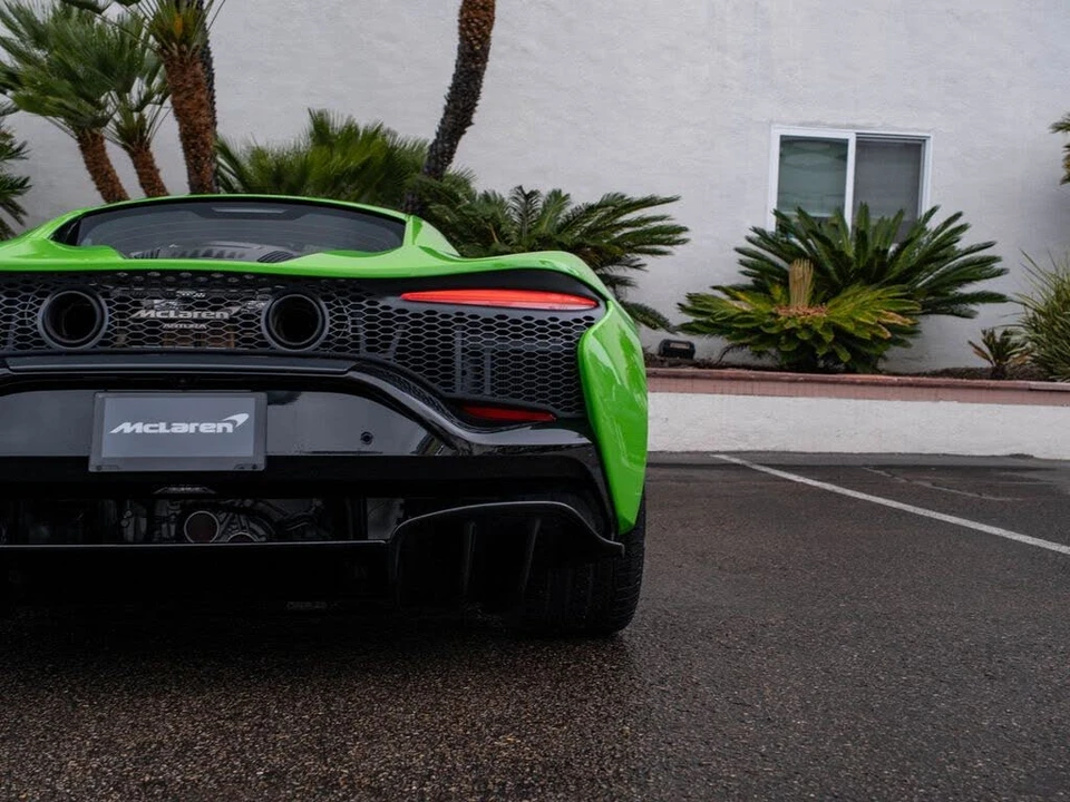 2026 McLaren Artura - Image 31 of 31