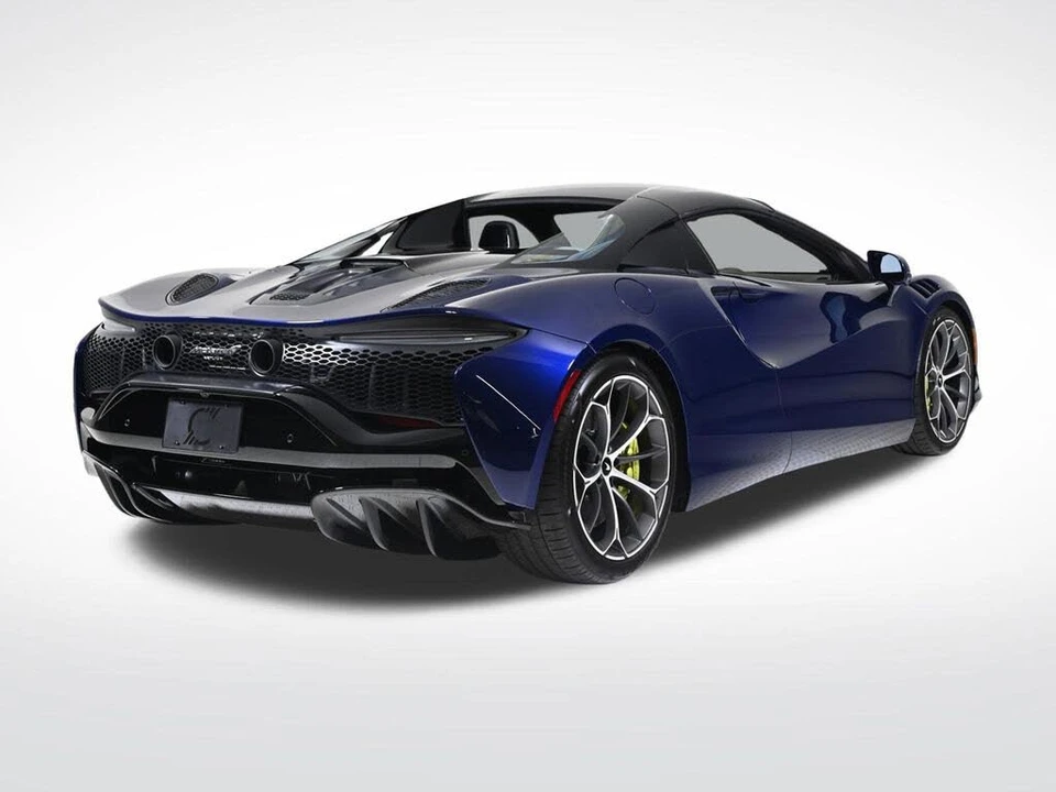 2026 McLaren Artura - Image 5 of 26