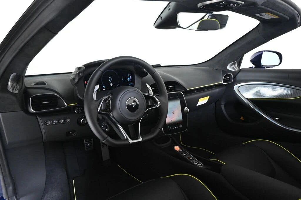 2026 McLaren Artura - Image 9 of 26