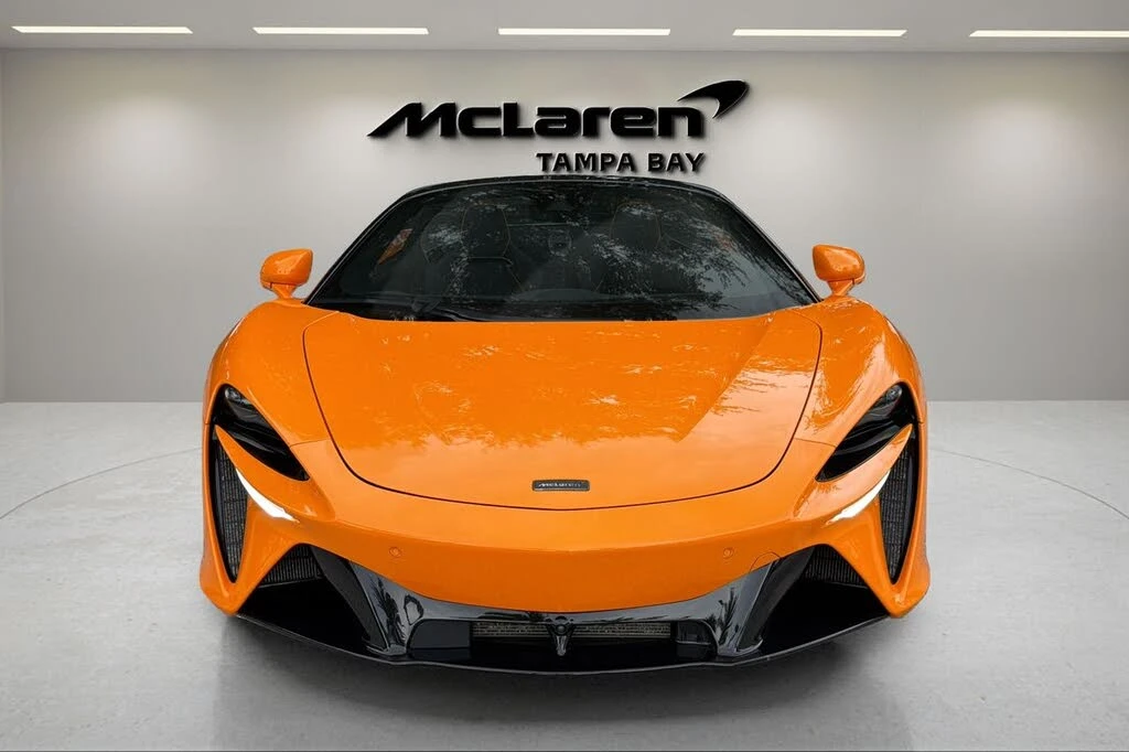 2026 McLaren Artura - Image 3 of 26