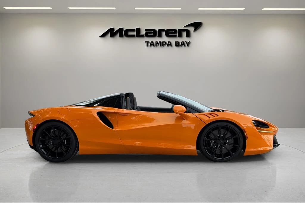 2026 McLaren Artura - Image 5 of 26