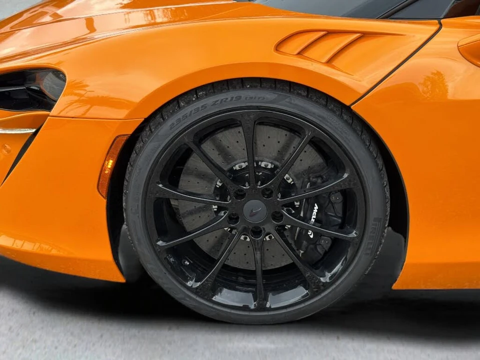 2026 McLaren Artura - Image 11 of 26