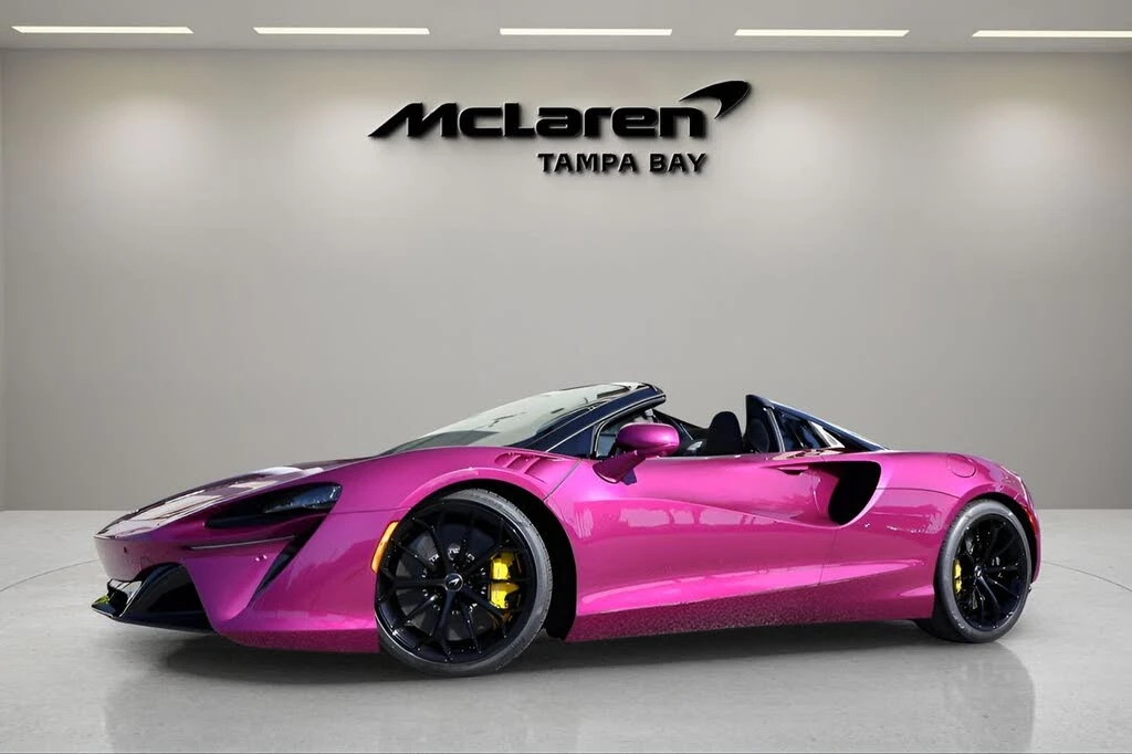 2026 McLaren Artura - Image 2 of 28