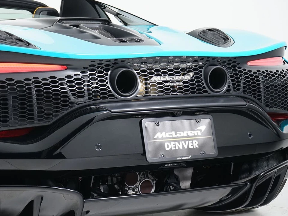 2026 McLaren Artura - Image 20 of 29