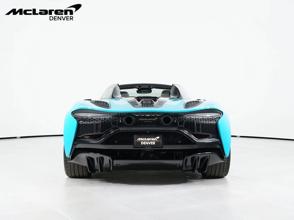 2026 McLaren Artura - Image 7 of 29