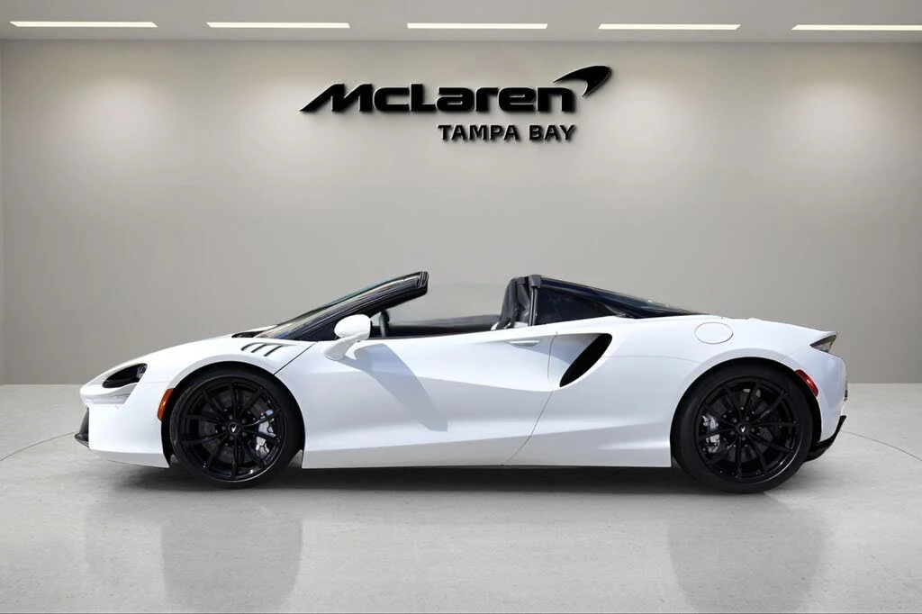 2026 McLaren Artura - Image 3 of 22