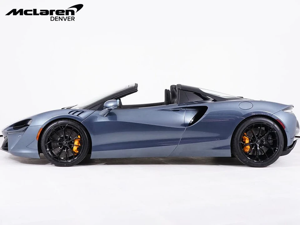 2026 McLaren Artura - Image 2 of 29