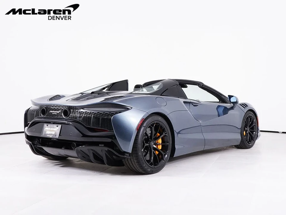2026 McLaren Artura - Image 8 of 29