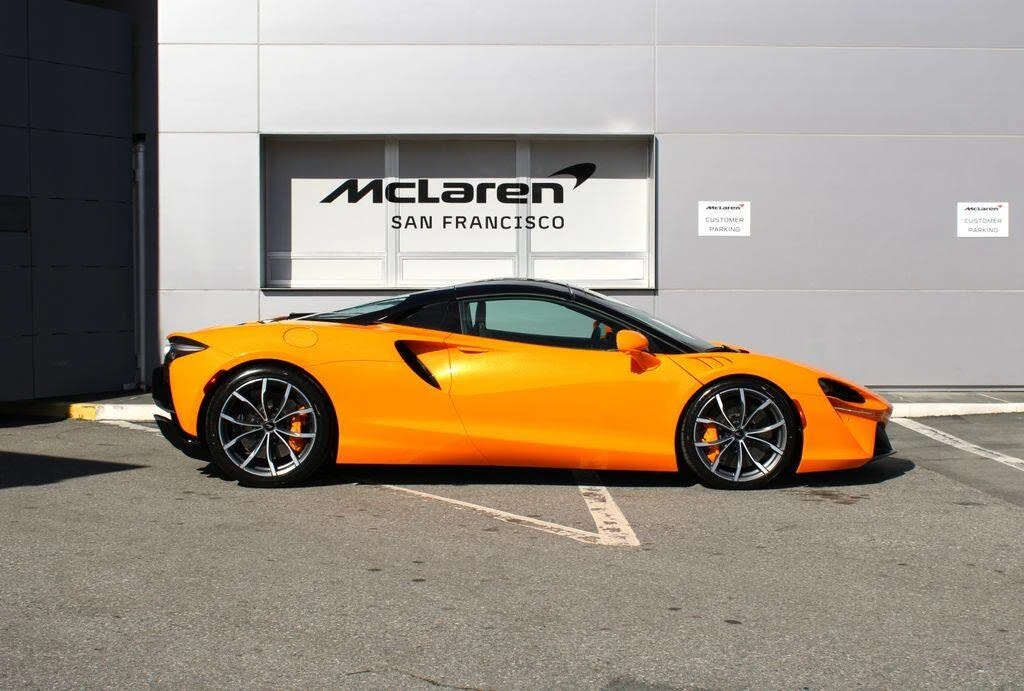 2026 McLaren Artura - Image 20 of 31