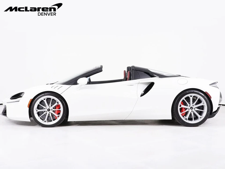 2026 McLaren Artura - Image 2 of 29