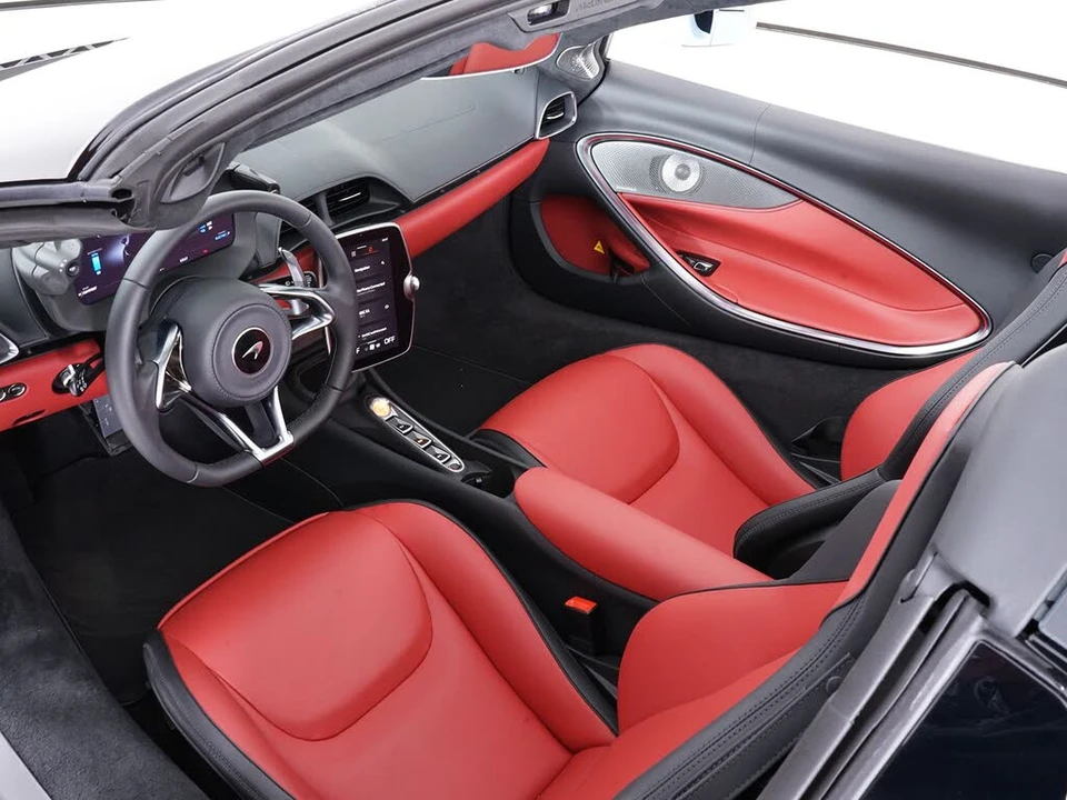 2026 McLaren Artura - Image 4 of 29