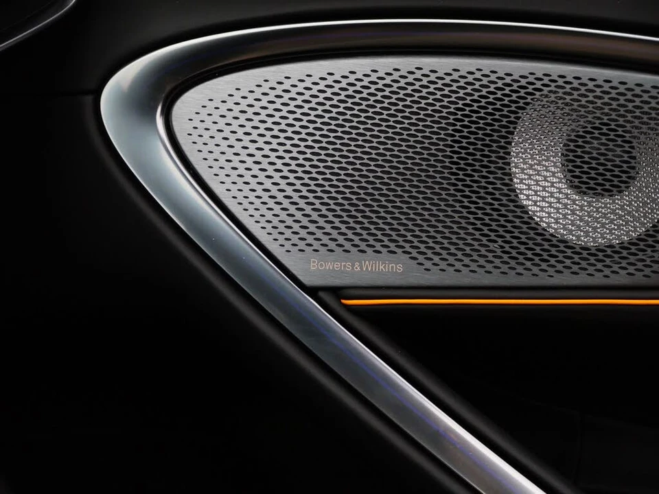 2026 McLaren Artura - Image 21 of 25