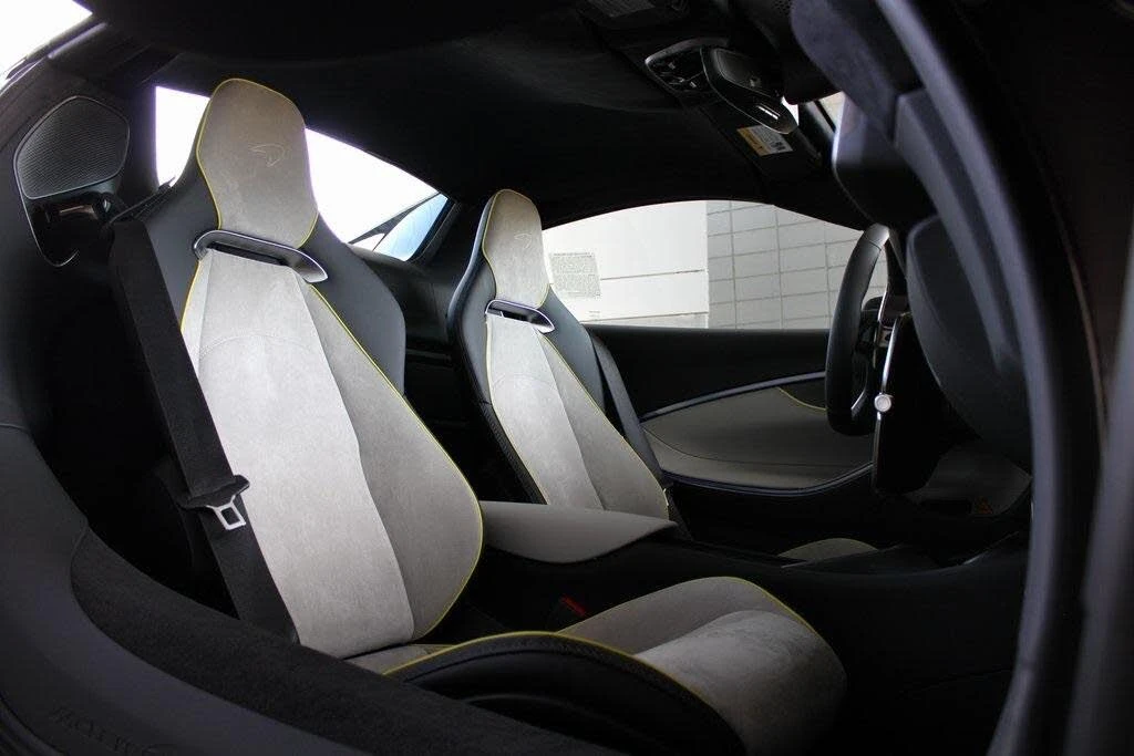 2026 McLaren Artura - Image 4 of 31