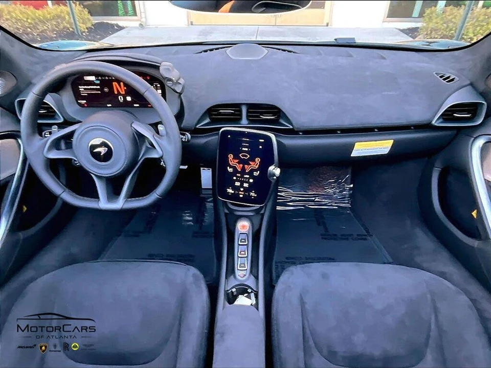 2026 McLaren Artura - Image 5 of 15