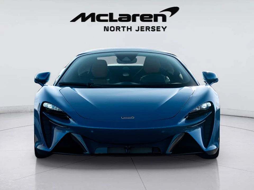 2026 McLaren Artura - Image 3 of 31
