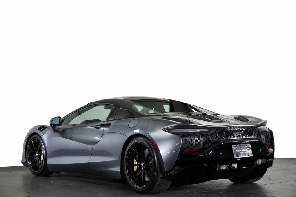 2026 McLaren Artura - Image 2 of 31