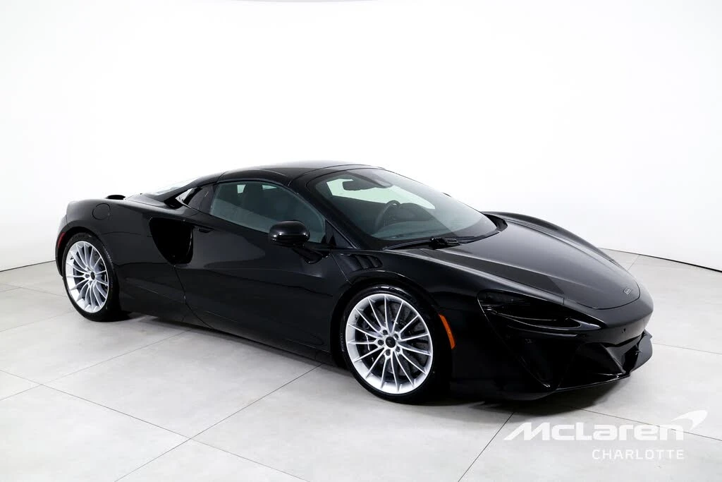 2026 McLaren Artura - Image 3 of 7
