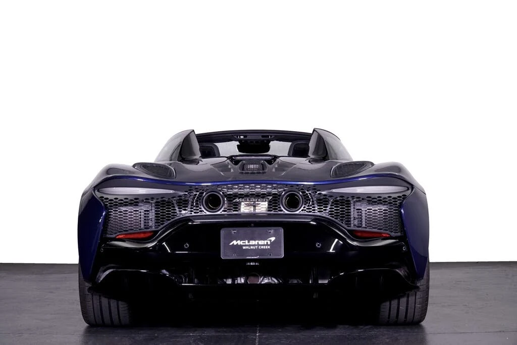 2026 McLaren Artura - Image 30 of 31