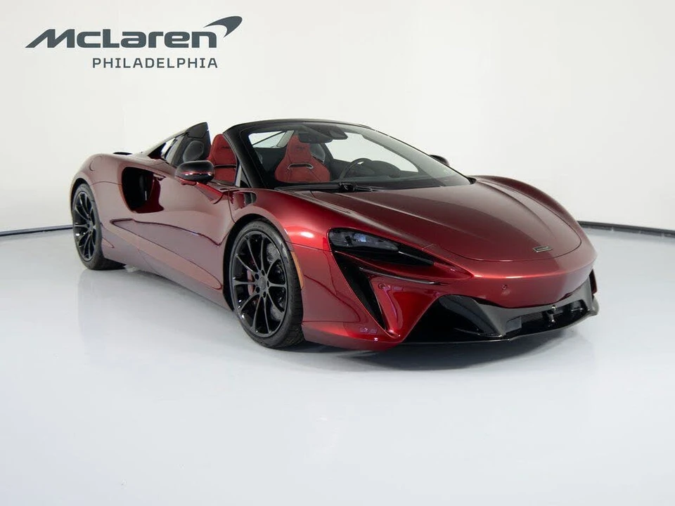 2026 McLaren Artura - Image 4 of 31