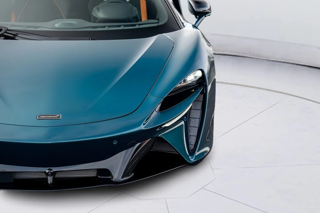 2026 McLaren Artura - Image 31 of 31