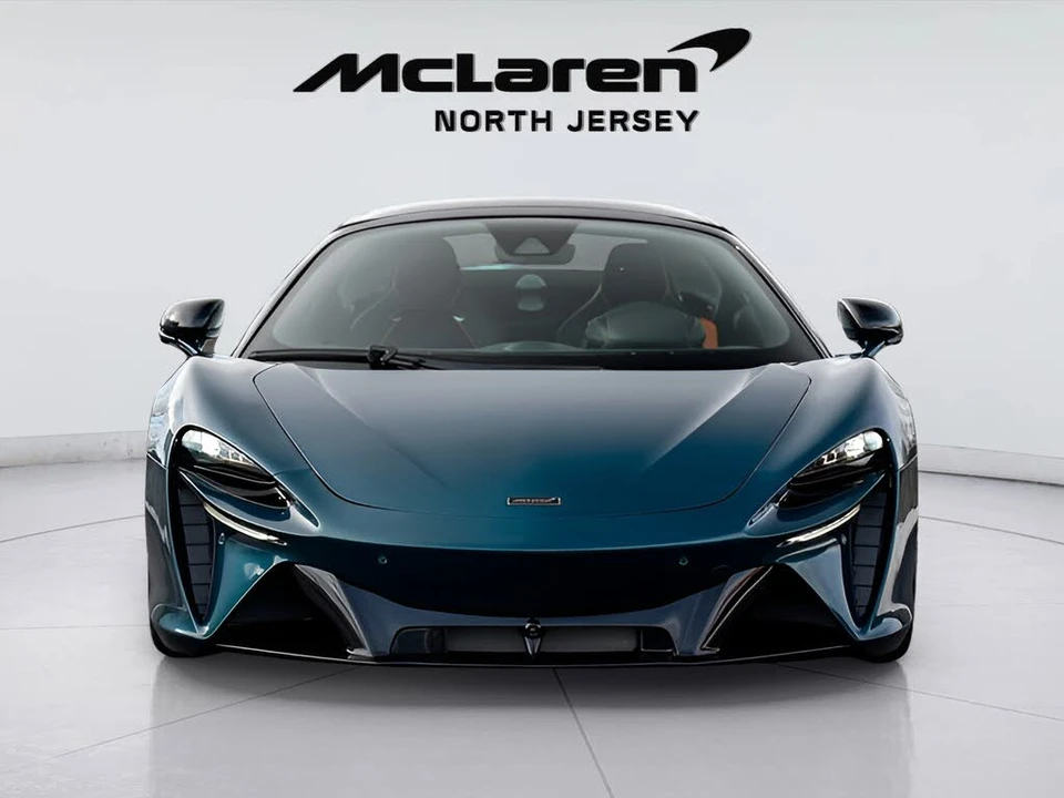 2026 McLaren Artura - Image 4 of 31