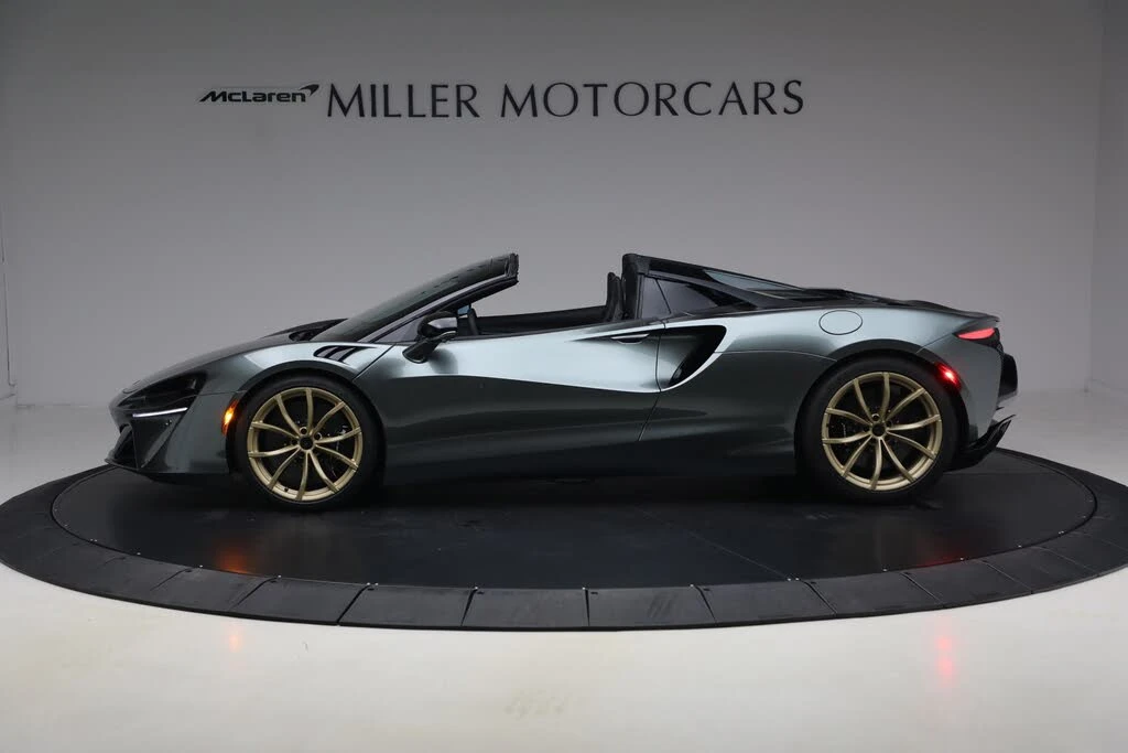 2026 McLaren Artura - Image 2 of 31