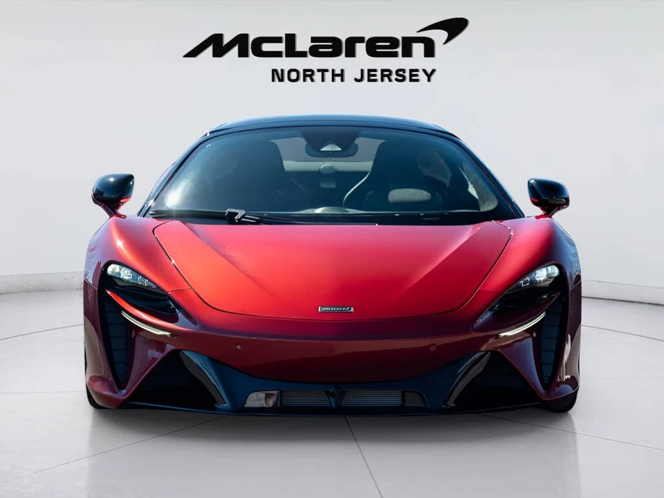 2026 McLaren Artura - Image 4 of 31