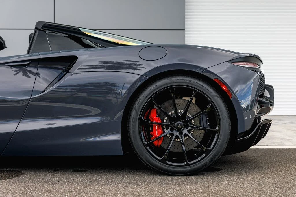2026 McLaren Artura - Image 6 of 27