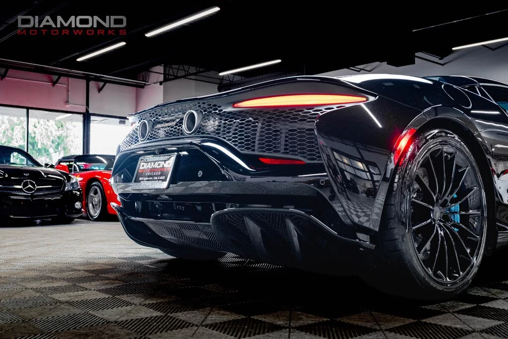 2026 McLaren Artura - Image 25 of 31