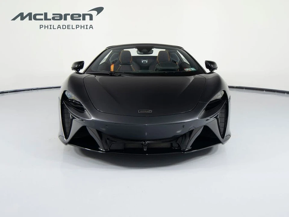 2026 McLaren Artura - Image 3 of 31