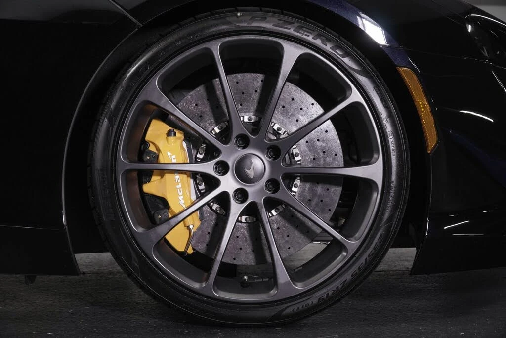 2026 McLaren Artura - Image 4 of 31