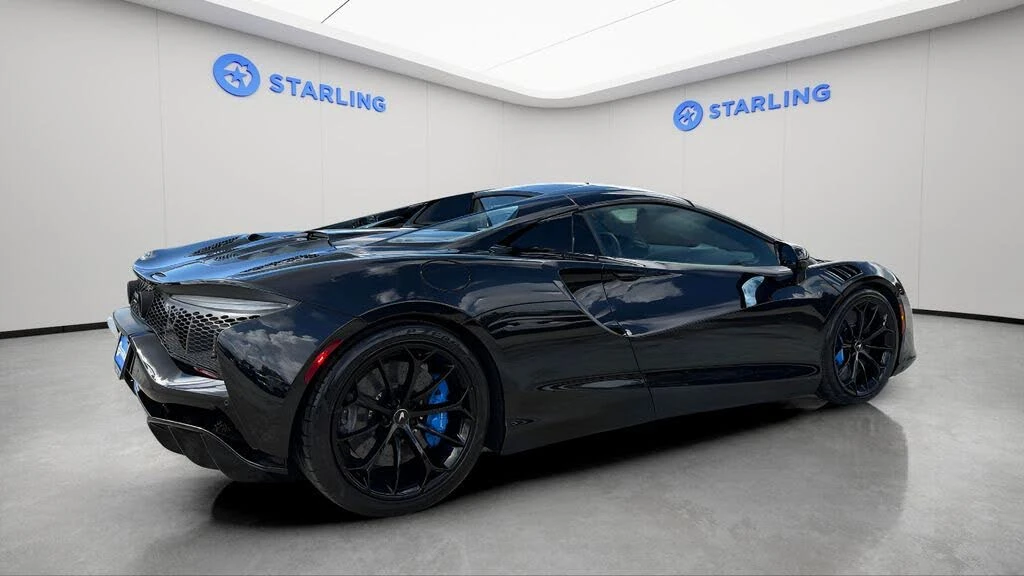 2026 McLaren Artura - Image 9 of 31